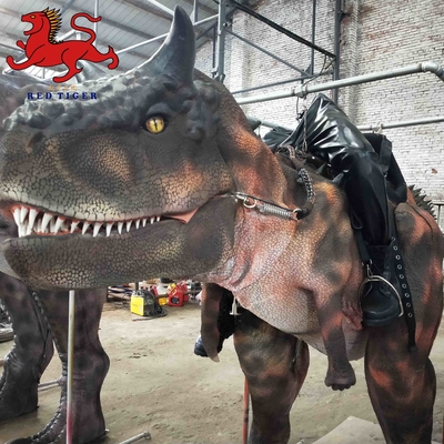Costume realistico a grandezza naturale di Dino, costume del dinosauro di Carnotaurus per l'esecuzione