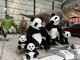 Animali animati realistici e realistici Famiglia di panda per il parco a tema